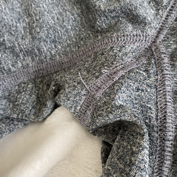 Champion grey heather sweatshirt with mesh panels - Picture 16 of 17